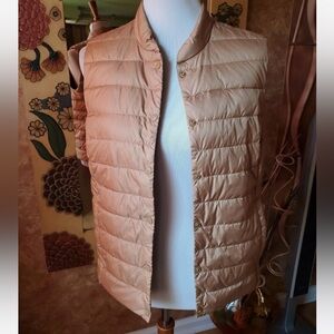 H&M Packable Snap Vest